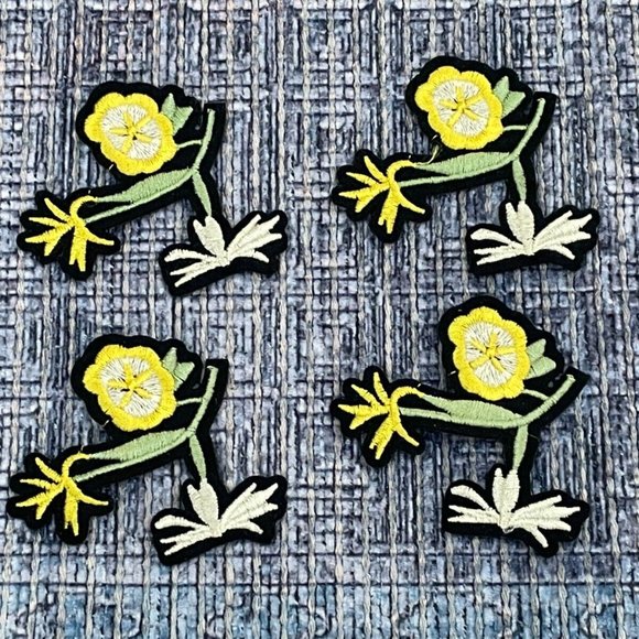 Iron On Patches Yellow Flower Embroidery Patches Lot of 4 - Picture 1 of 7